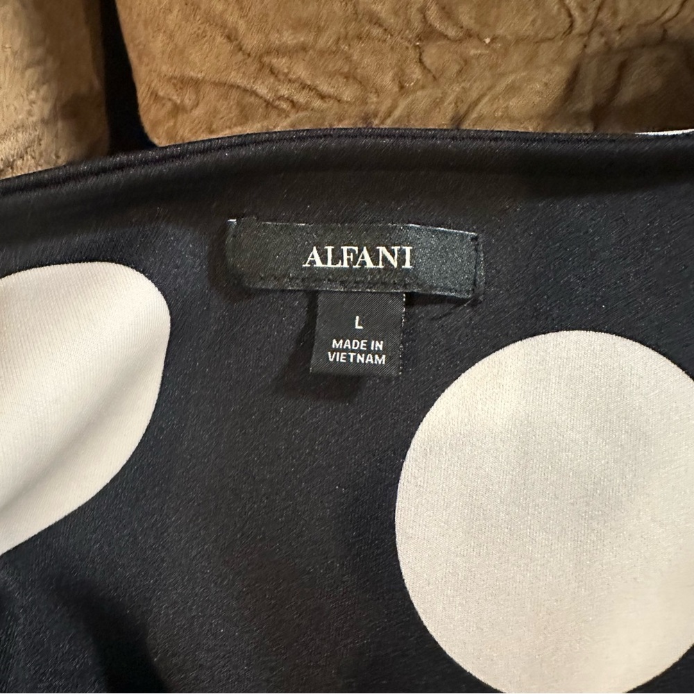 Alfani Top - Picture 3 of 5